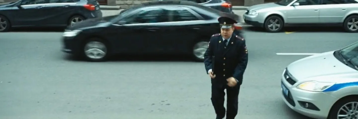 Кадр из 11 серии 1 сезона