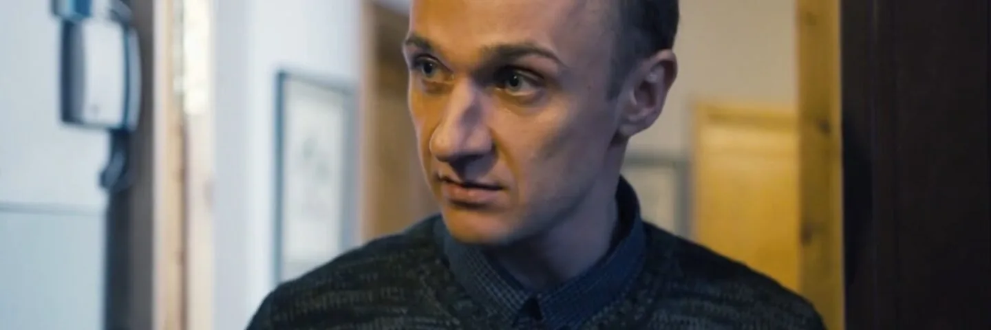 Кадр из 12 серии 1 сезона