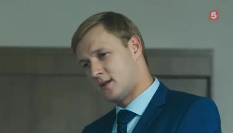 Момент из 12 серии 2 сезона