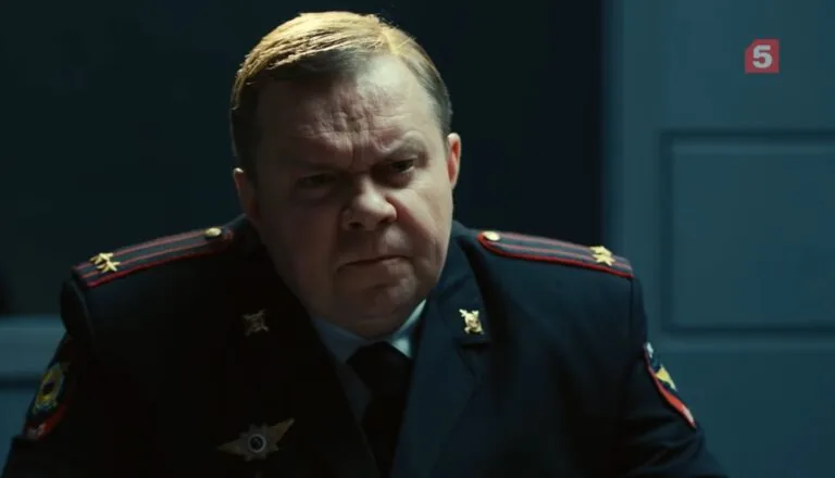 Момент из 23 серии 4 сезона