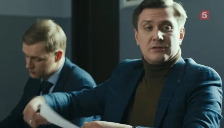 Момент из 25 серии 4 сезона