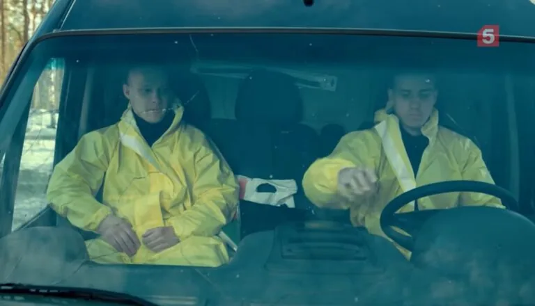 Момент из 4 серии 5 сезона